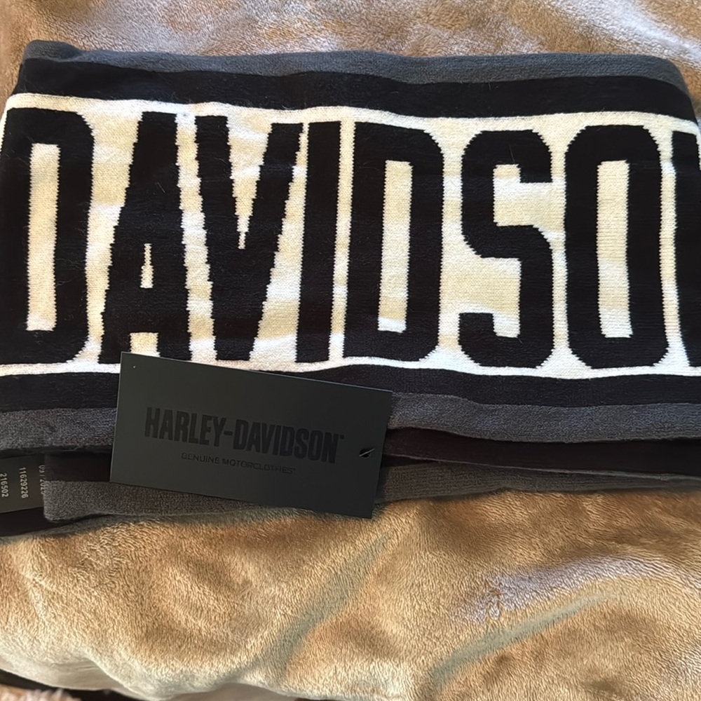 Harley Davidson knit scarf